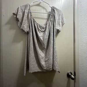 Cream Boho on/off the shoulder shirt